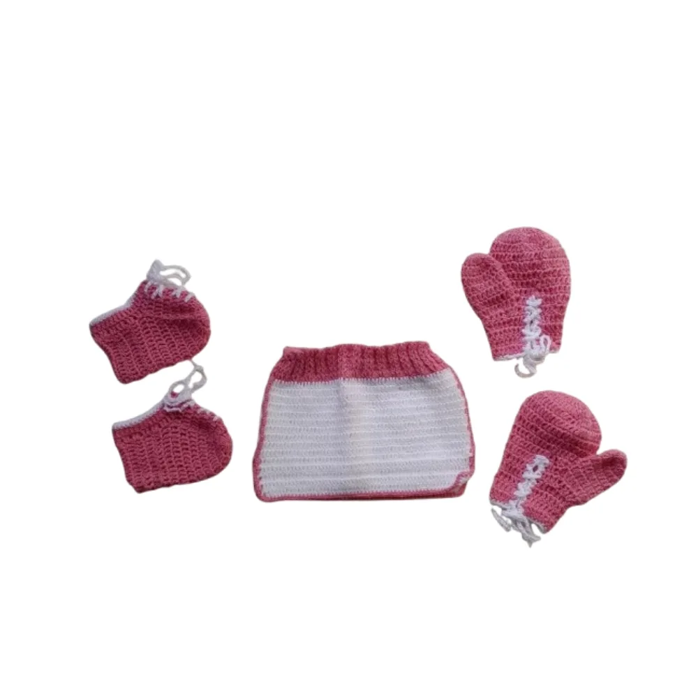 Mêsversário boxe em Rosa e Branco: Carinho e Conforto Artesanal