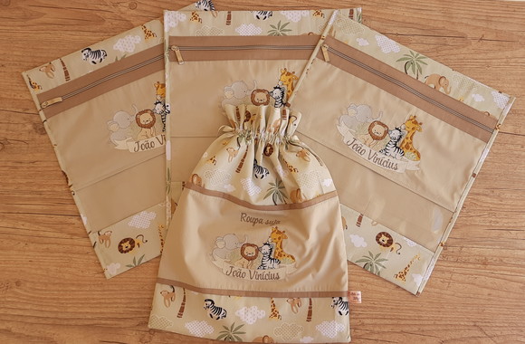 Envelope Porta Roupas e Saco para Roupas Sujas