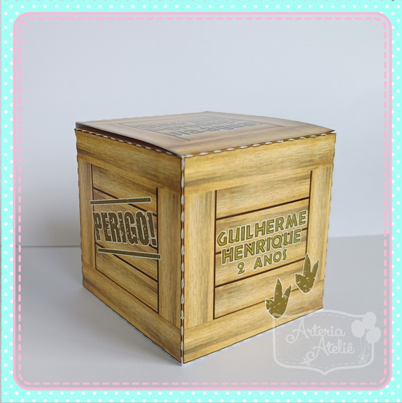 Caixa Cubo Pegada Dinossauro (não É Madeira)