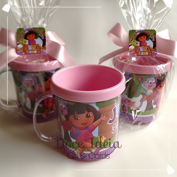 Caneca Acrílica - Dora Aventureira