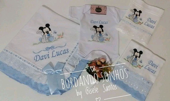 Kit com Manta para Bebê e fralda de boca
