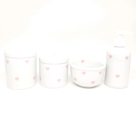 Kit Higiene Bebê Porcelana Coração Rosa ( Claro)