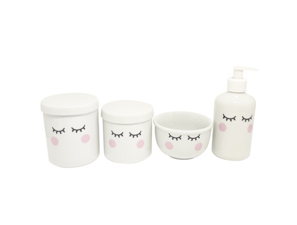 Kit Higiene Bebê Porcelana Olhinhos Cílios 4 Peças