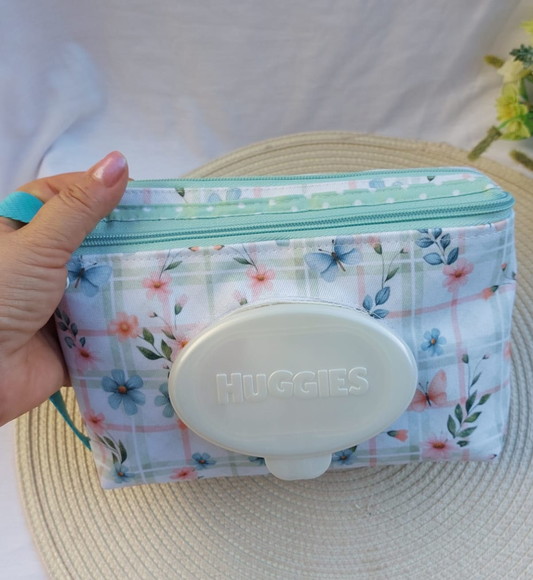 Necessaire para Fraldas com Porta Lenço Floral