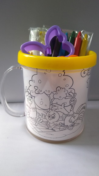 Caneca de Colorir Personalizada Galinha Pintadinha