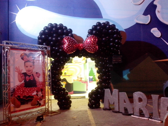Arco de Balões Minnie