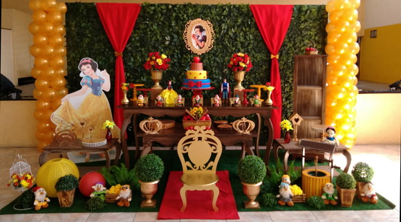 Decoração Branca de Neve Luxo