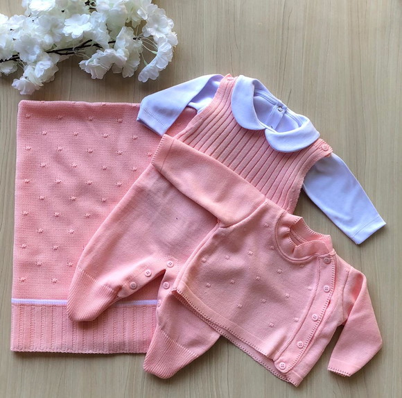 Saída de Maternidade de Menina Rosa Tricô Completa Tricot