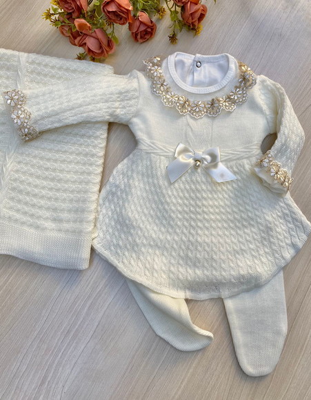 Saída Maternidade Menina Vestido Plissado Off White Tricot