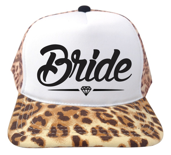 Boné Trucker Bride Oncinha