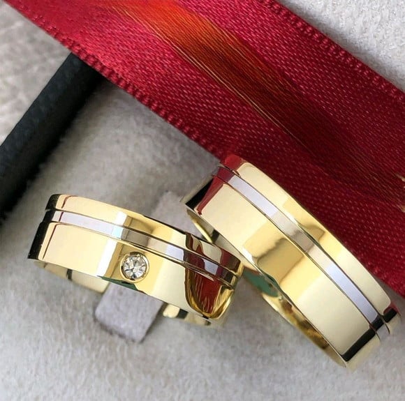 Par de Aliança com Bodas de Prata com Moeda Antiga 8 mm