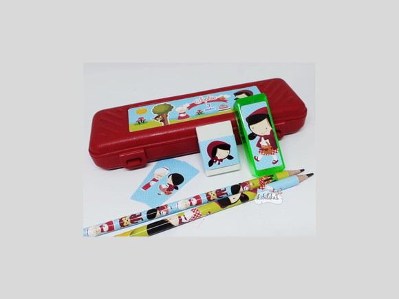 Lembrancinha Chapeuzinho Vermelho - Estojo com Kit Escolar