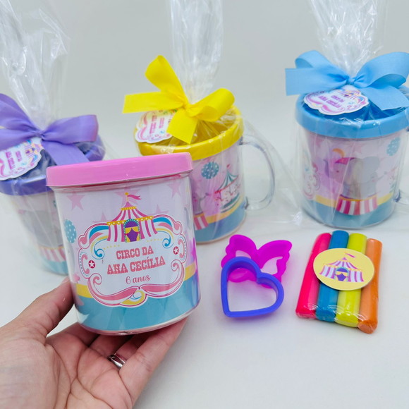 Lembrancinha Circo Rosa - Caneca com Kit Massinha