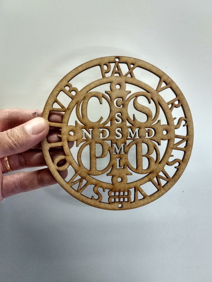 Medalha de São Bento 15 cm Crú - 5 Pecas