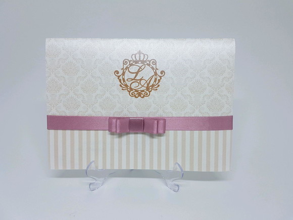 convite de casamento dourado metalizado