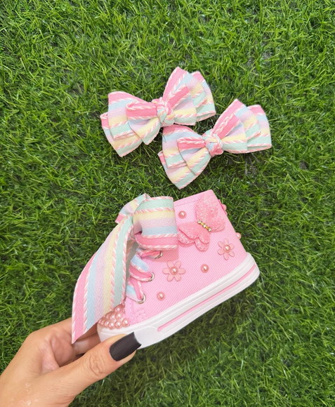 Kit Laços Tênis Infantil Luxo Jardim Encantado Premium Festa