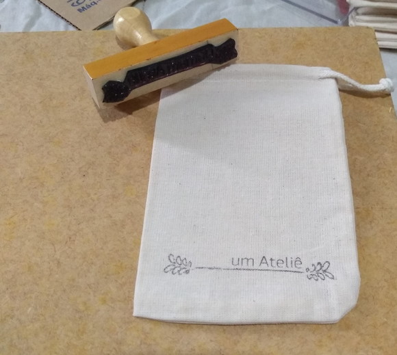 KIT Carimbo com área de até 25cm² + Almofada e Tinta Tecido
