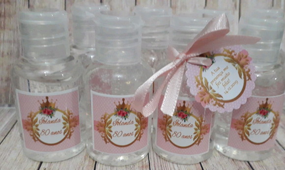 Lembrancinha Alcool Gel ADESIVADO 35ml Aroma e Tag Grátis