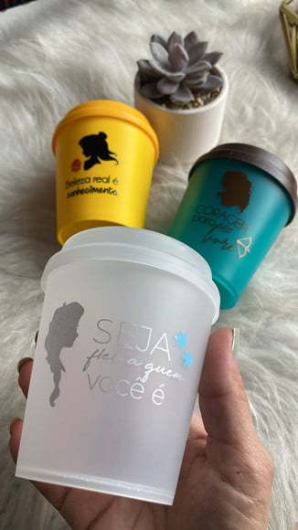 Copo Eco 250 ml com Tampa Café Coleção Princesas Modernas
