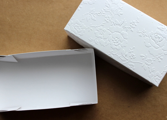 Caixa para Dois Bem Casados 14x7x4 cm Pronta Entrega