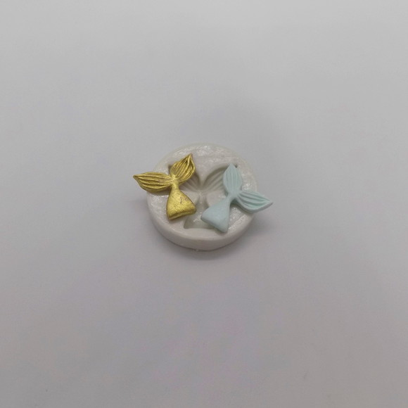 PM430 MOLDE DE SILICONE MINI CALDA DE SEREIA