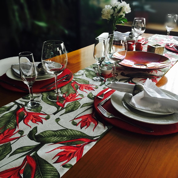 Kit de Mesa Jacquard Floral Vermelho 2