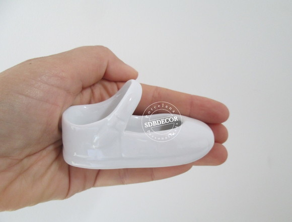 Mini Sapatinho de Menina de Porcelana