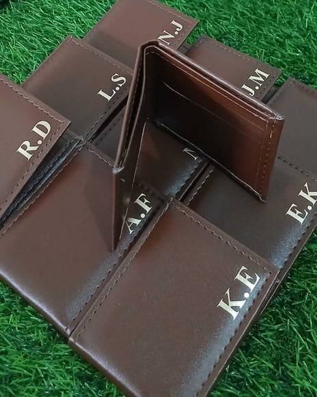 Carteira Masculina Compacta Personalizada com Iniciais