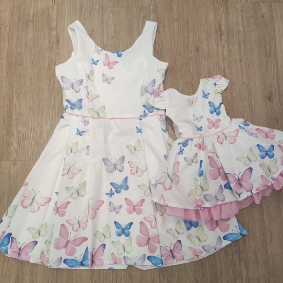 Vestidos Tal Mãe Tal Filha Jardim das Borboletas