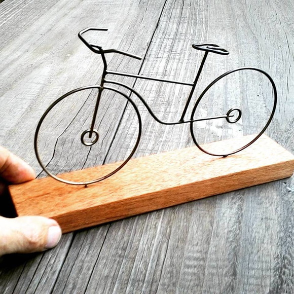 Bicicleta de arame